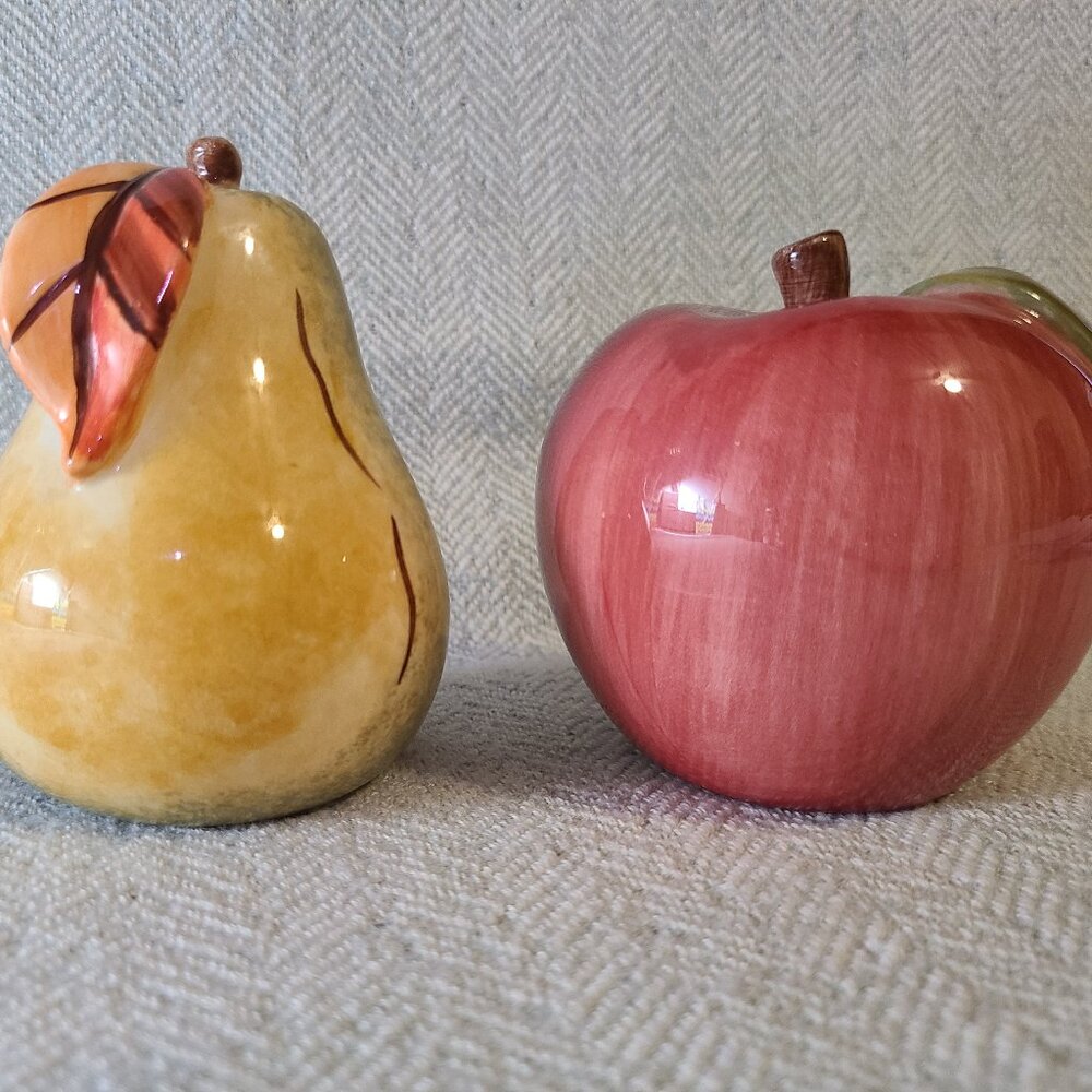 Apple and Pear ceramic salt and pepper shakers